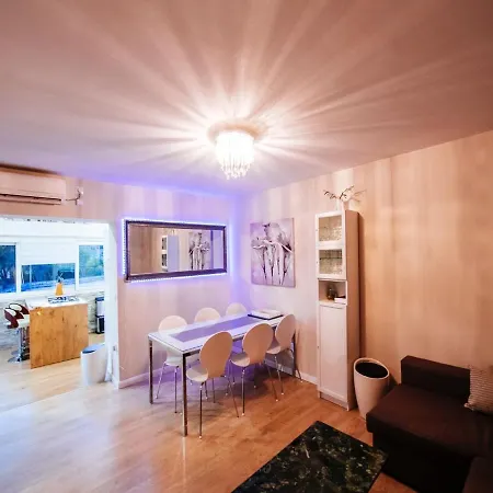 Charming With Private Pool In Dalmatia