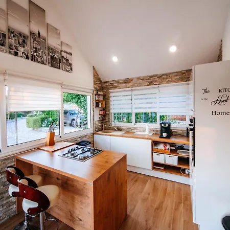 Charming With Private Pool In Dalmatia