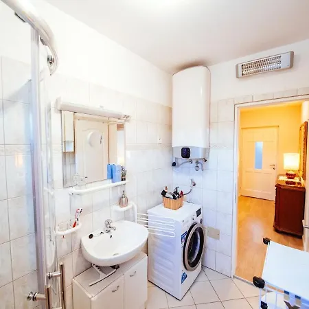 Charming With Private Pool In Dalmatia Vila