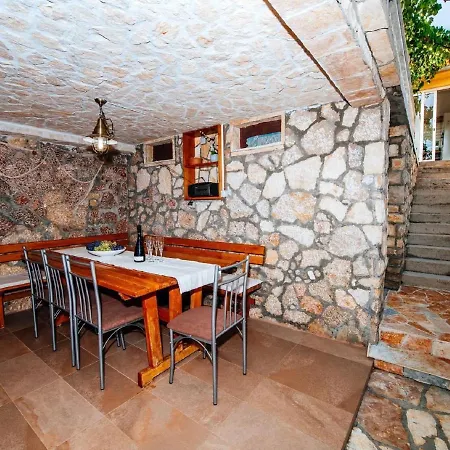 Charming With Private Pool In Dalmatia Vila *